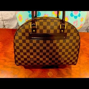 Sale/Louis Vuitton nolita damier ❤️❤️